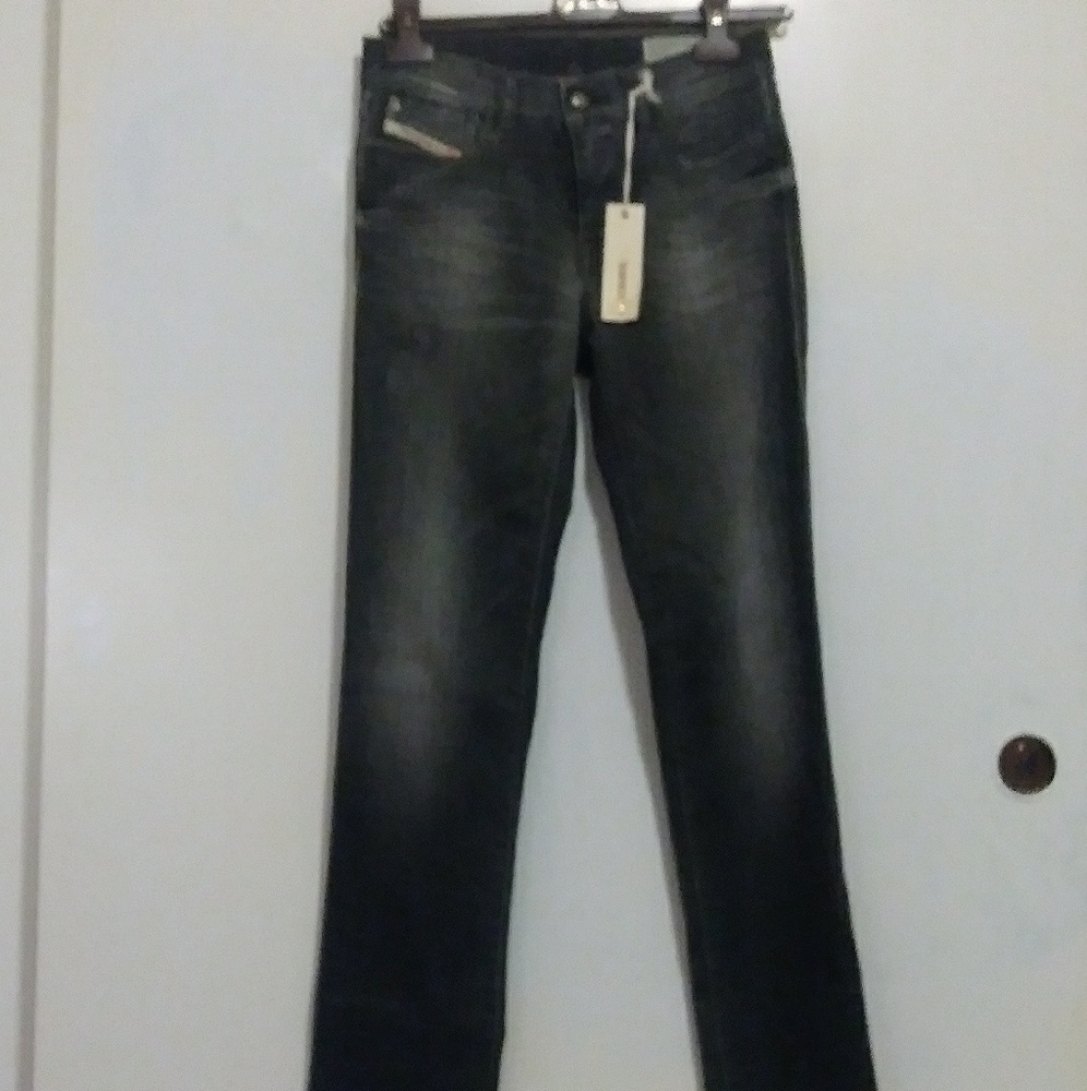 NWT Diesel Straitzee jeans